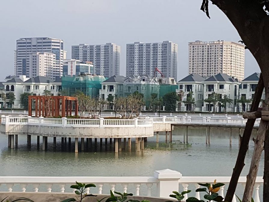 canh-quan-vinhomes-greenbay-4-895x671-2 canh-quan-vinhomes-greenbay (4)