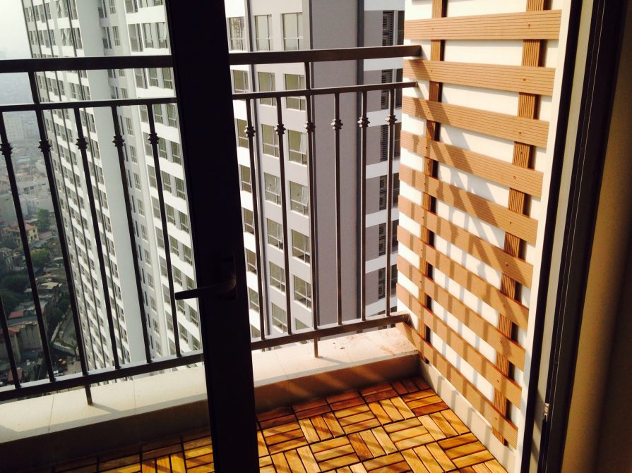 trang-tri-ban-cong-times-city-3-895x671-1 trang-tri-ban-cong-times-city (3)