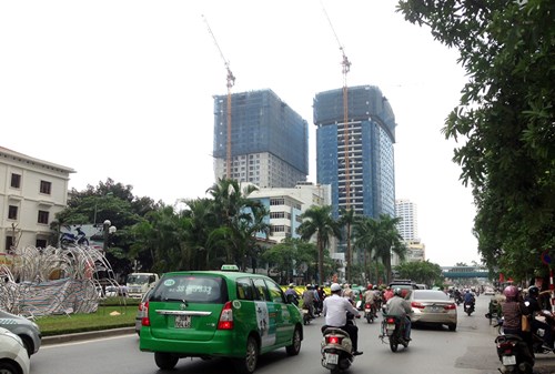 vinhomes-nguyen-chi-thanh Tòa tháp đôi của dự án Vinhomes Nguyễn Chí Thanh khi nhìn từ đường Nguyễn Chí Thanh