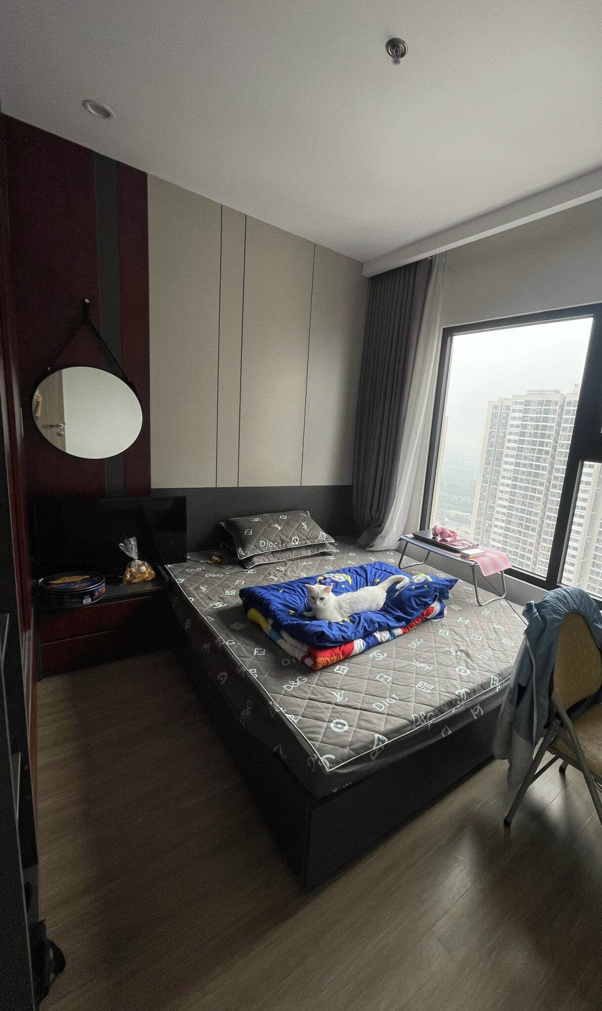 z3593108415838_558777f3937c6256c9a93e4cde975893